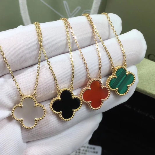 Clover Pendant