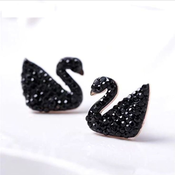 Swan Earring