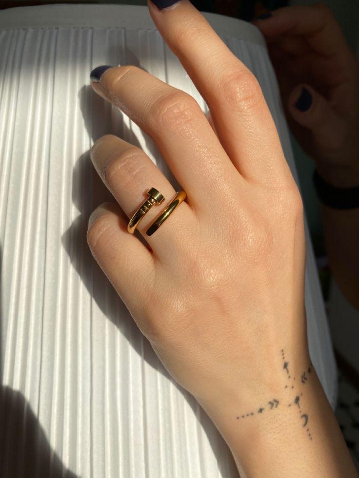 Nail Ring
